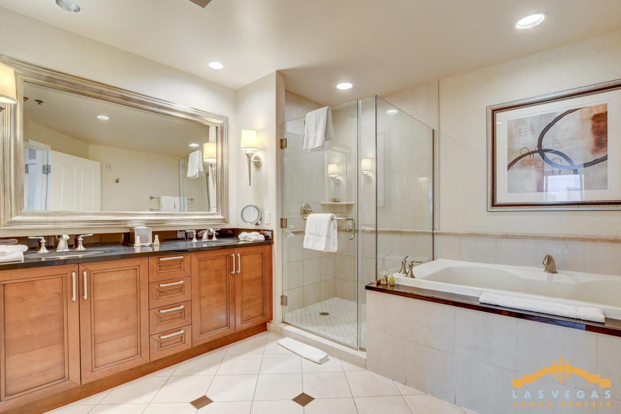 Mgm Signature-06-711 Strip View Jacuzzi Studio Лас Вегас Екстериор снимка